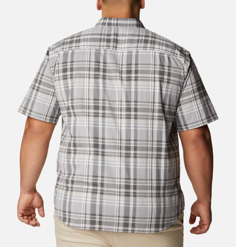 Men's Columbia Rapid Rivers II Short Sleeve Shirts Grey | Plus Size CA-A6481